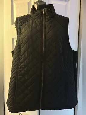 Cambridge Dry Goods - *Plus Size* Black quilted puffer vest - Size 2X